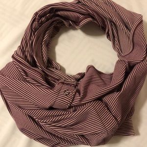 Lululemon Vinyasa Scarf